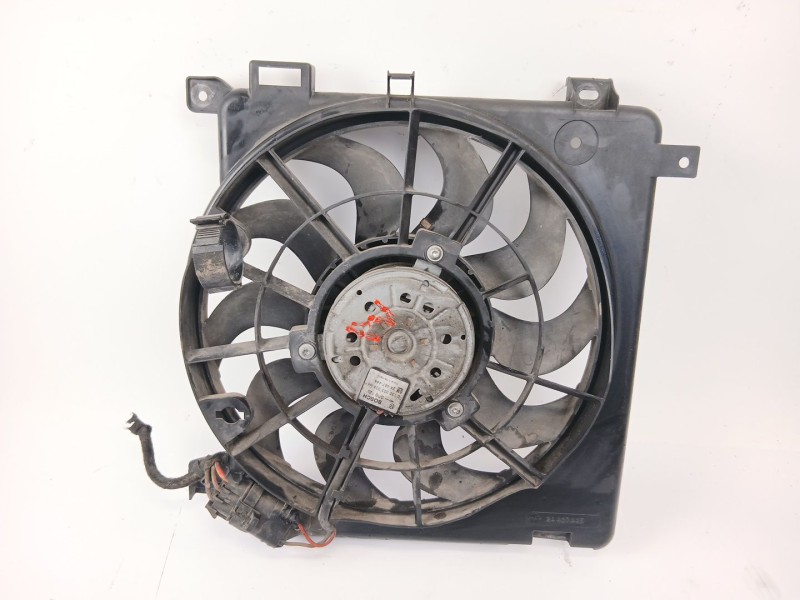Recambio de electroventilador para opel astra h (a04) 1.9 cdti (l48) referencia OEM IAM 24467442  