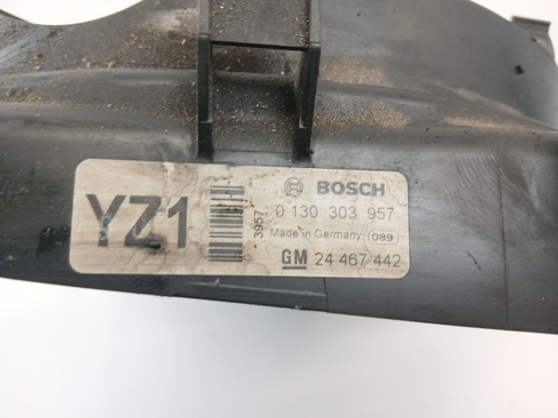 Recambio de electroventilador para opel astra h (a04) 1.9 cdti (l48) referencia OEM IAM 24467442  