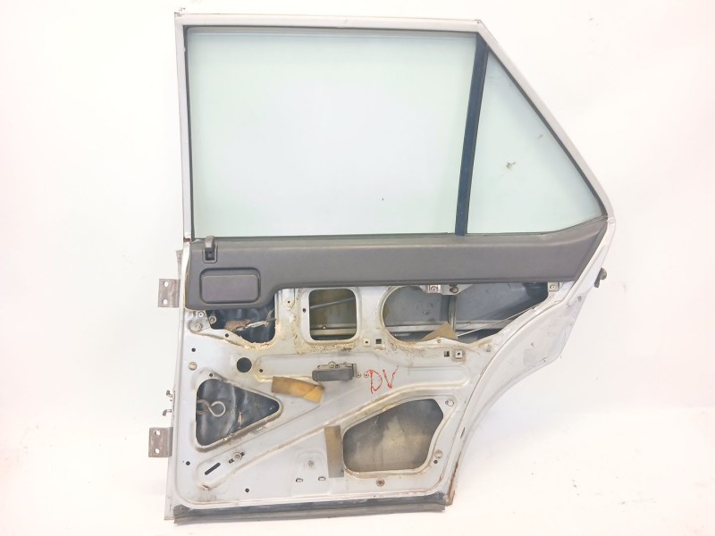 Recambio de puerta trasera derecha para seat 131 (131a) 2.4 diesel referencia OEM IAM   