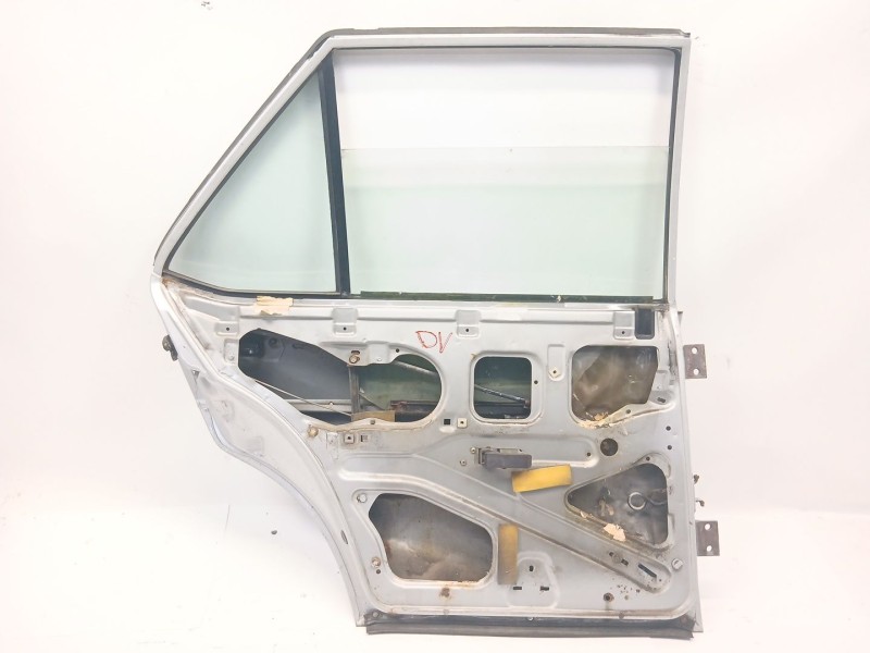 Recambio de puerta trasera izquierda para seat 131 (131a) 2.4 diesel referencia OEM IAM   