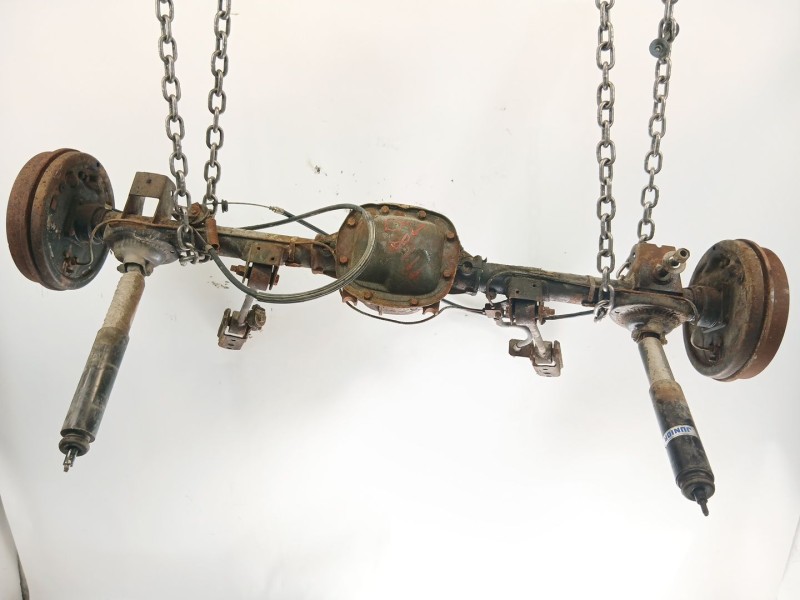 Recambio de puente trasero para seat 131 (131a) 2.4 diesel referencia OEM IAM   