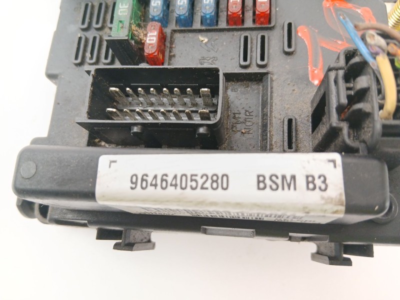 Recambio de caja reles / fusibles para peugeot 406 (8b) 2.0 hdi 110 referencia OEM IAM 9646405280  