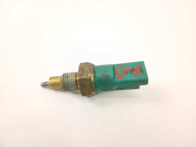Recambio de sensor para renault megane ii (bm0/1_, cm0/1_) 1.9 dci referencia OEM IAM 8200177718  