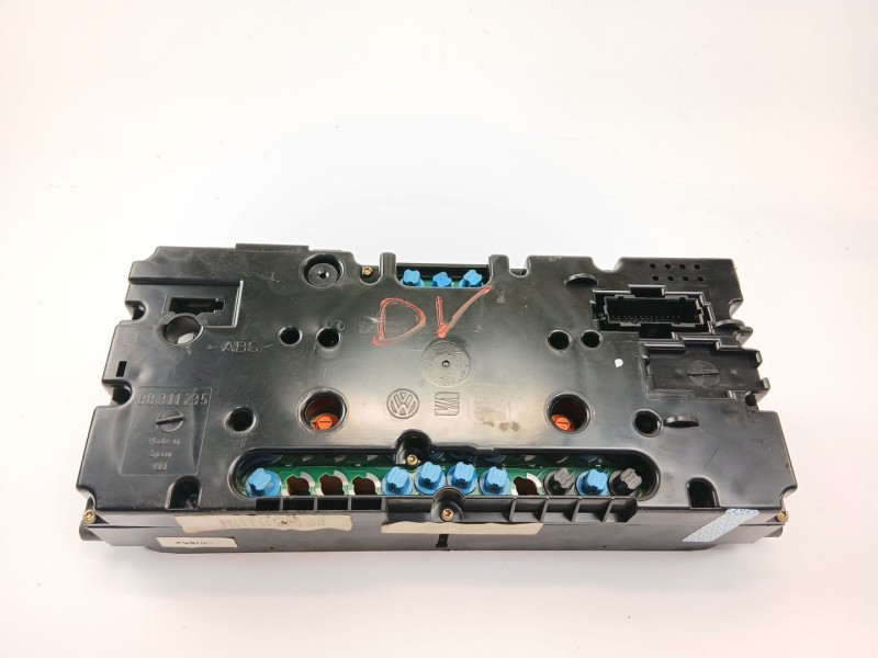 Recambio de cuadro instrumentos para seat ibiza ii (6k1) 1.9 tdi referencia OEM IAM 87001323  