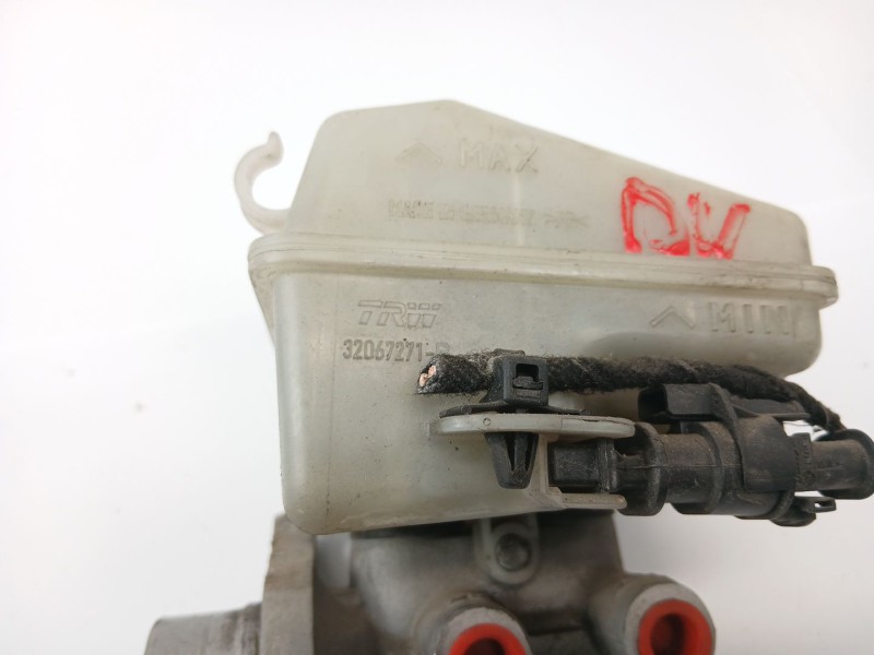 Recambio de bomba freno para opel astra h (a04) 1.9 cdti (l48) referencia OEM IAM 32067271  