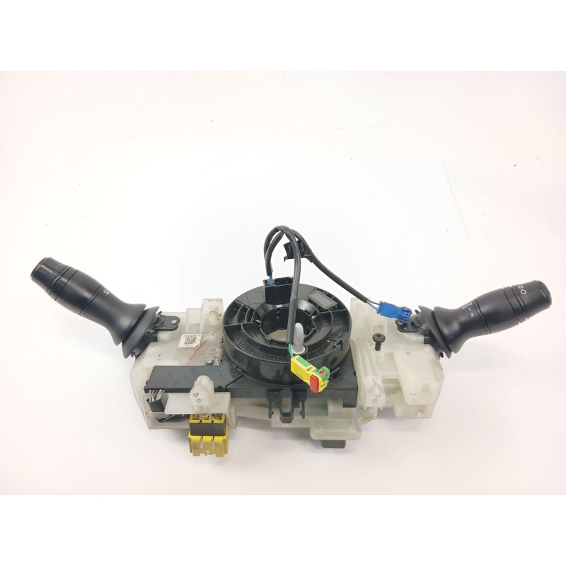 Recambio de mando volante para renault megane ii (bm0/1_, cm0/1_) 1.9 dci referencia OEM IAM 255670019R  