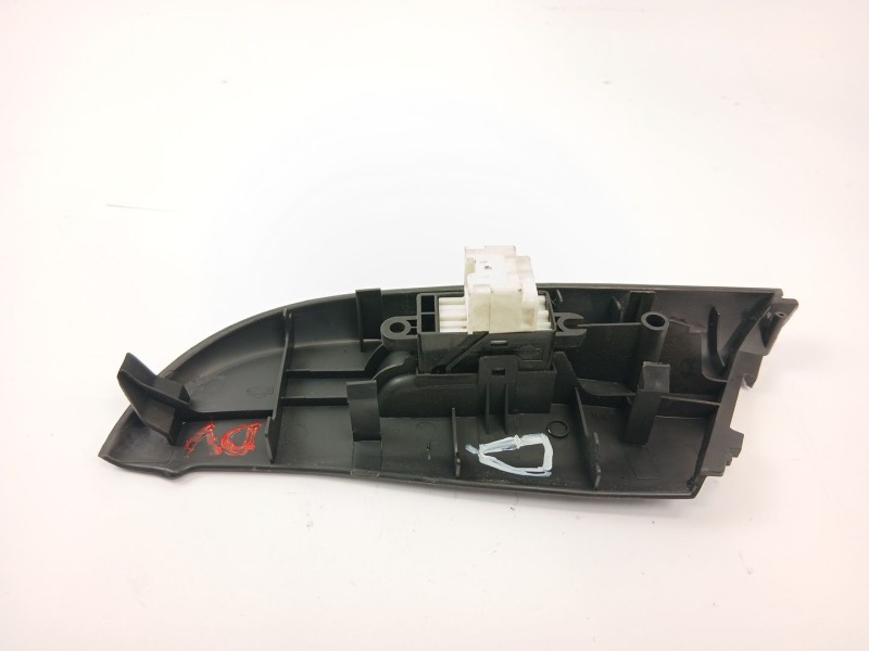 Recambio de mando elevalunas delantero derecho para nissan almera ii (n16) 2.2 dci referencia OEM IAM 80960  
