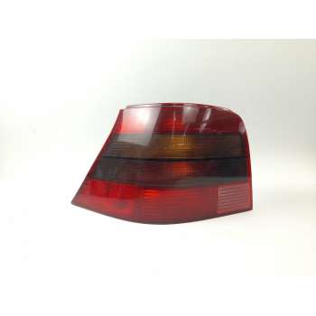 PILOTO TRASERO IZQUIERDO 084411981LB 
