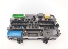 Recambio de caja reles / fusibles para opel astra h (a04) 1.9 cdti (l48) referencia OEM IAM 13181278   2