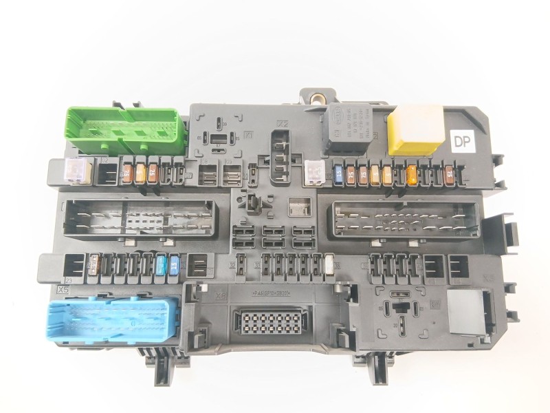 Recambio de caja reles / fusibles para opel astra h (a04) 1.9 cdti (l48) referencia OEM IAM 13181278  