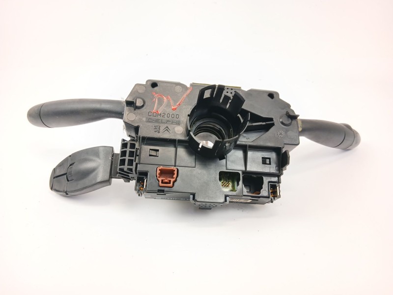 Recambio de mando volante para citroën xsara picasso (n68) 2.0 hdi referencia OEM IAM 96542539  