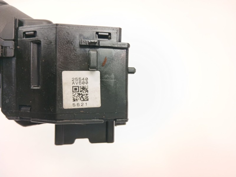 Recambio de mando intermitentes para nissan almera ii (n16) 2.2 dci referencia OEM IAM 25540AV600  