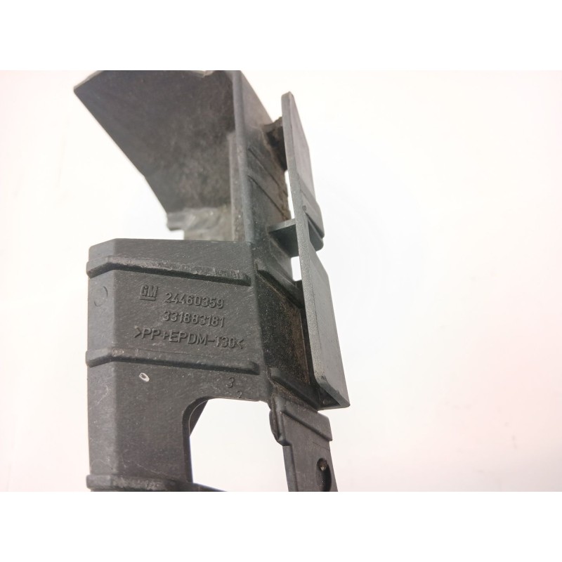 Recambio de soporte paragolpes trasero para opel astra h (a04) 1.9 cdti (l48) referencia OEM IAM 24460359  