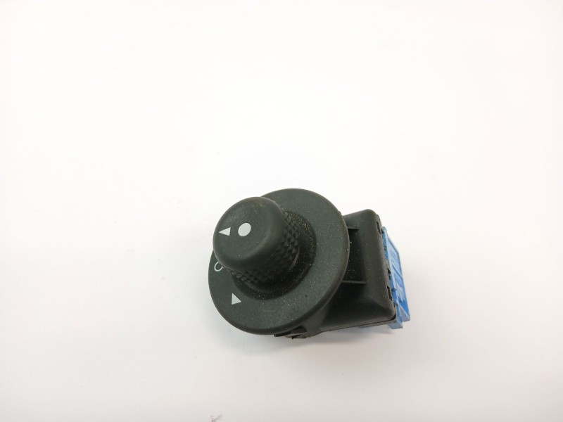 Recambio de mando retrovisor para citroën xsara picasso (n68) 2.0 hdi referencia OEM IAM 185526  