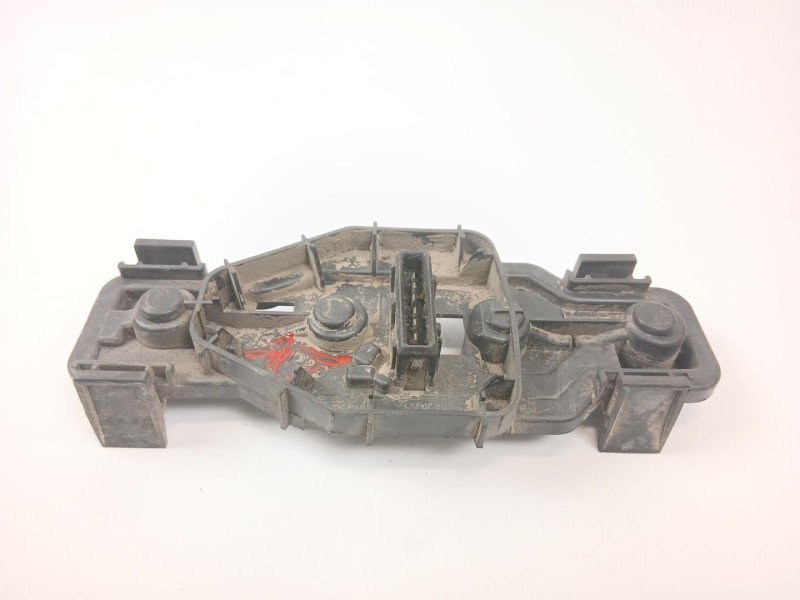 Recambio de portalamparas para peugeot partner furgoneta/monovolumen (5_, g_) 2.0 hdi 4x4 referencia OEM IAM   