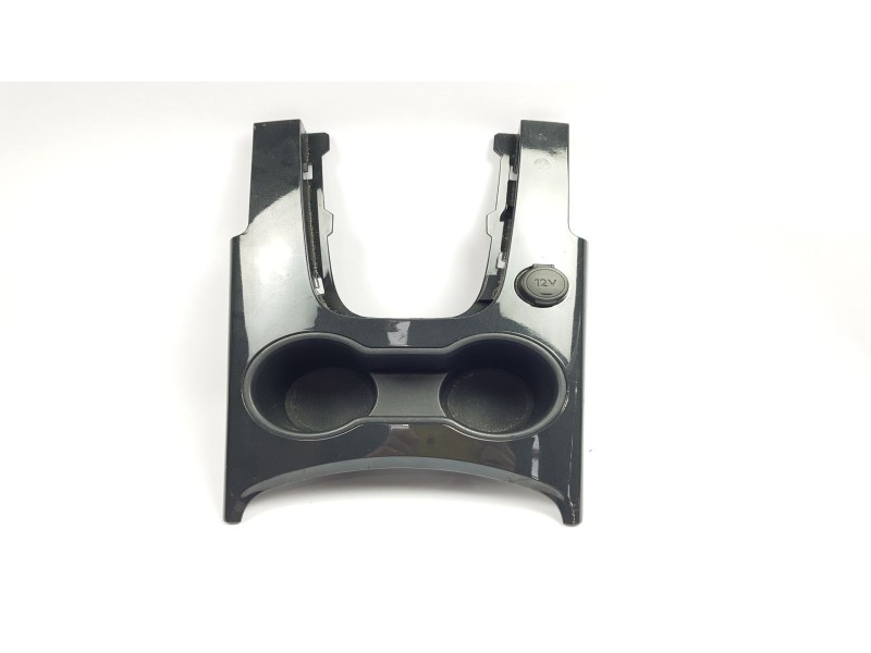 Recambio de consola central para peugeot 205 berlina 1.7 dt referencia OEM IAM 9685358777 7591 P9 