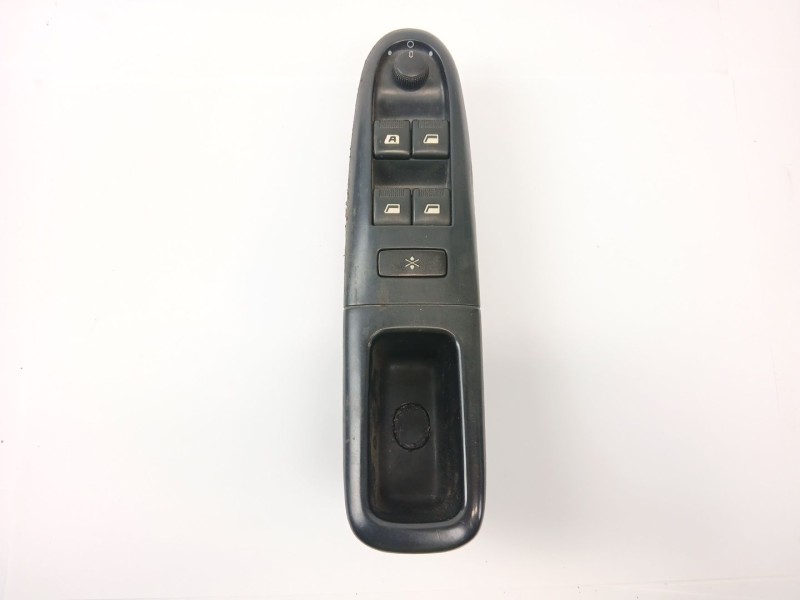 Recambio de mando elevalunas delantero izquierdo para peugeot 406 (8b) 2.0 hdi 110 referencia OEM IAM   
