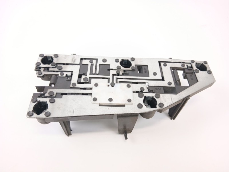 Recambio de portalamparas para peugeot 406 (8b) 2.0 hdi 110 referencia OEM IAM   