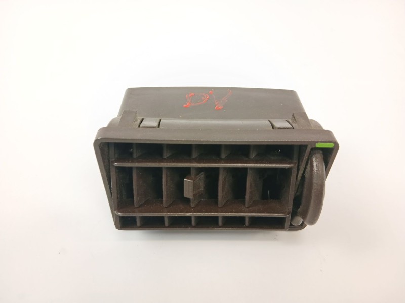 Recambio de rejilla aireadora para seat 131 (131a) 2.4 diesel referencia OEM IAM   