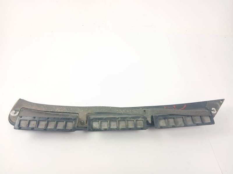 Recambio de moldura para seat 131 (131a) 2.4 diesel referencia OEM IAM   