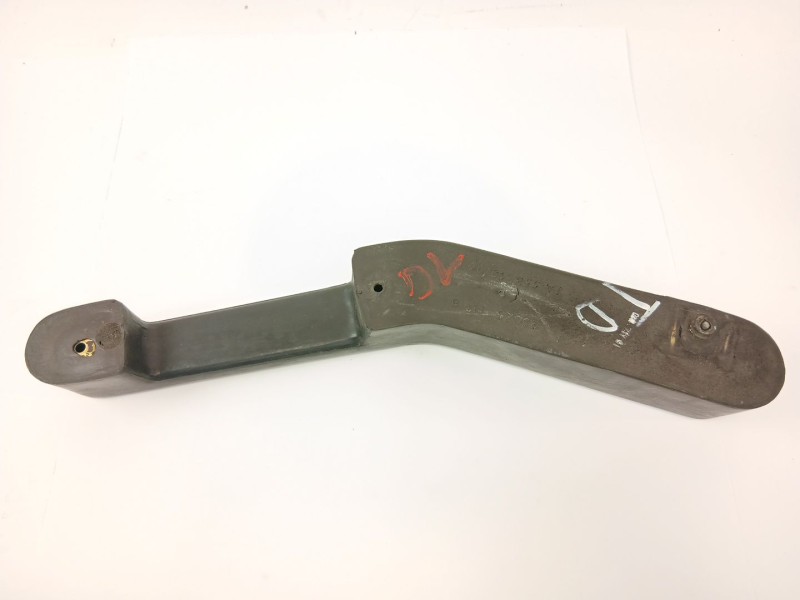 Recambio de asa puerta derecha para seat 131 (131a) 2.4 diesel referencia OEM IAM   
