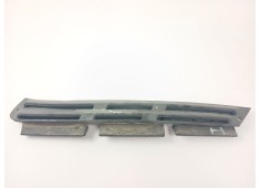 Recambio de moldura para seat 131 (131a) 2.4 diesel referencia OEM IAM    2
