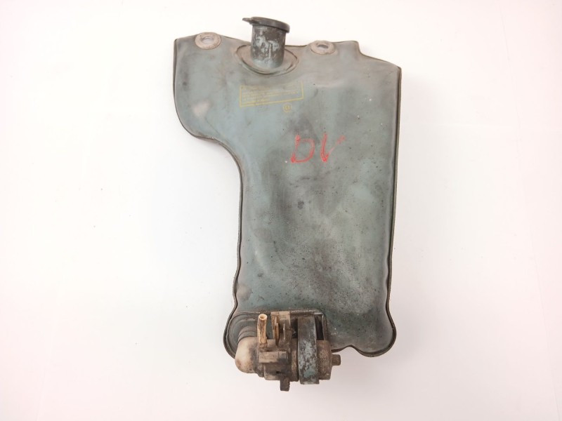 Recambio de deposito limpia para seat 131 (131a) 2.4 diesel referencia OEM IAM   