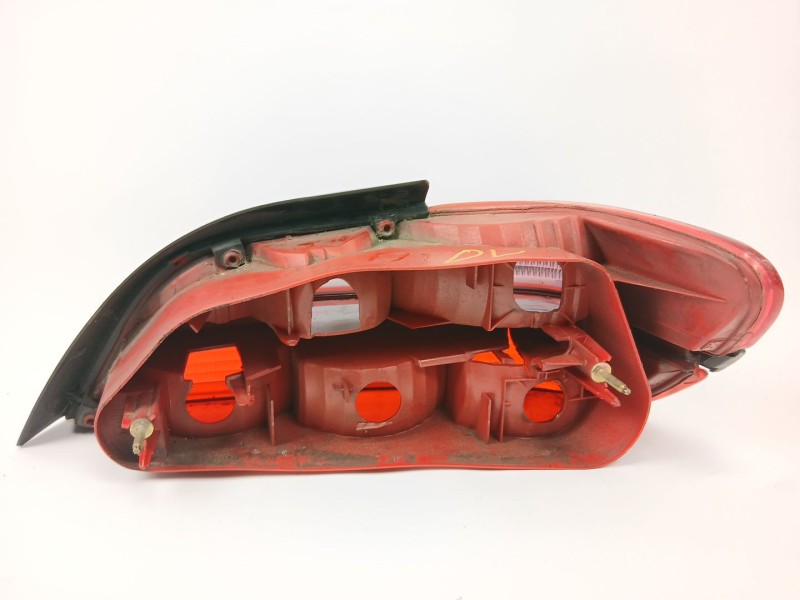 Recambio de piloto trasero izquierdo para peugeot 406 (8b) 2.0 hdi 110 referencia OEM IAM 9644652677  