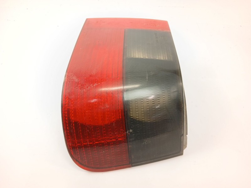 Recambio de piloto trasero derecho para seat ibiza ii (6k1) 1.9 tdi referencia OEM IAM 962220  