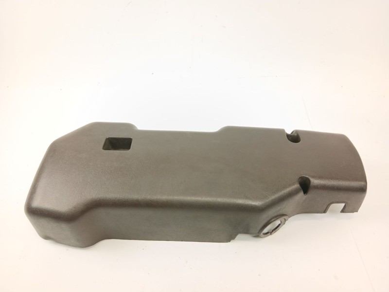 Recambio de moldura para seat 131 (131a) 2.4 diesel referencia OEM IAM   