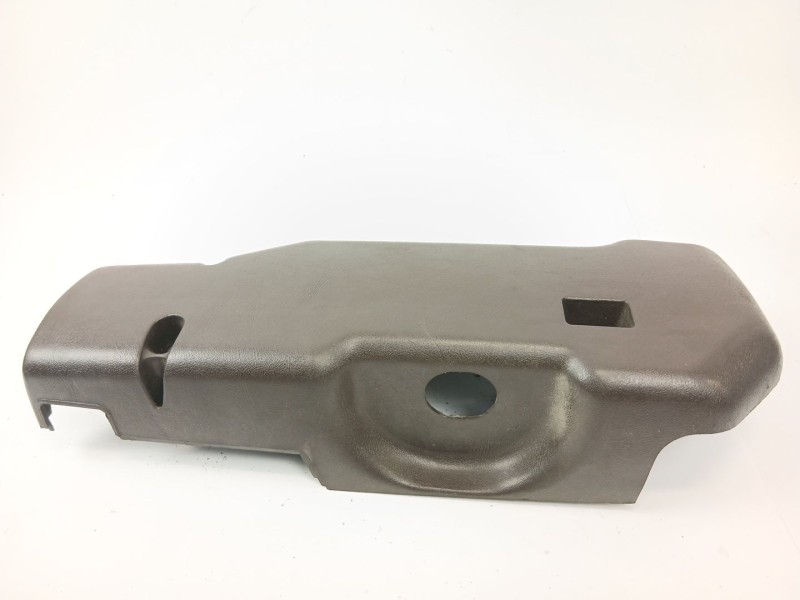 Recambio de moldura para seat 131 (131a) 2.4 diesel referencia OEM IAM   