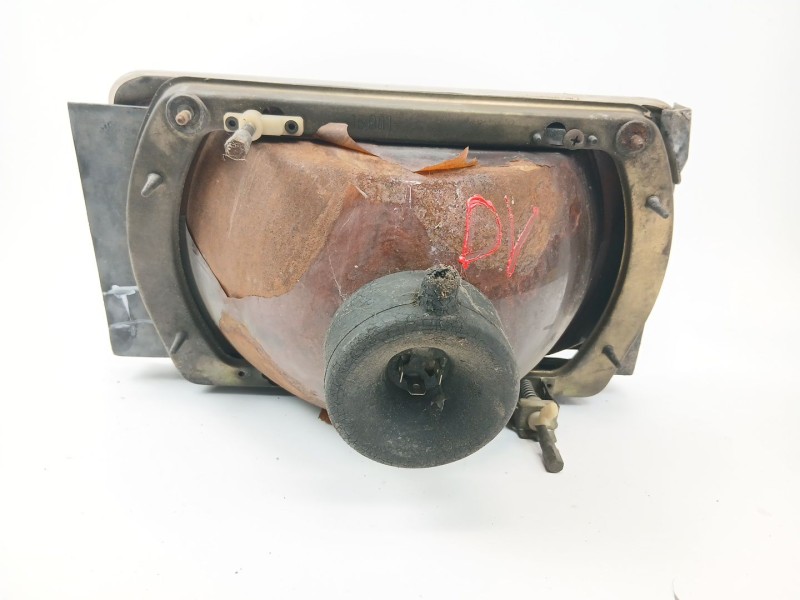 Recambio de faro izquierdo para seat 131 (131a) 2.4 diesel referencia OEM IAM   
