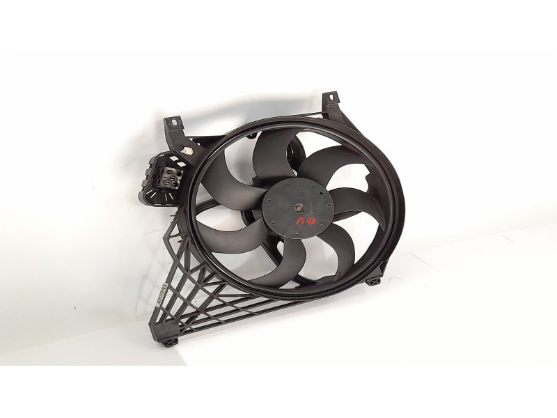 Recambio de electroventilador para nissan primera berlina (p12) hatchback 1.9 dci referencia OEM IAM 81317X31N  