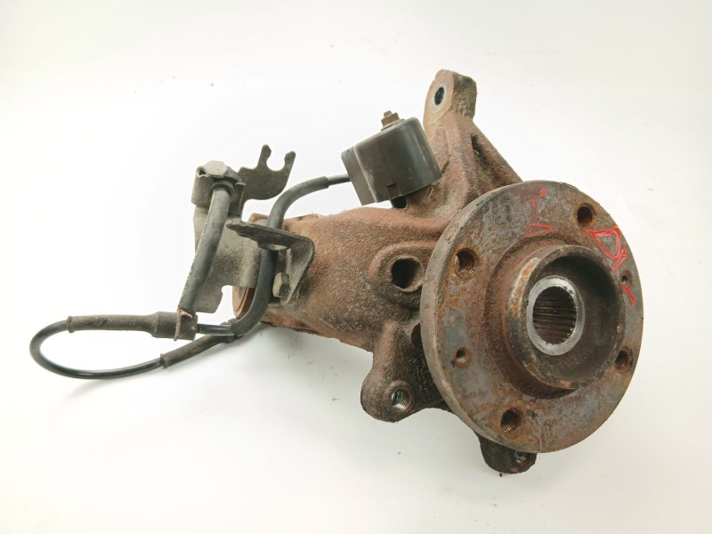 Recambio de mangueta delantera izquierda para citroën xsara (n1) 2.0 hdi 109 referencia OEM IAM   