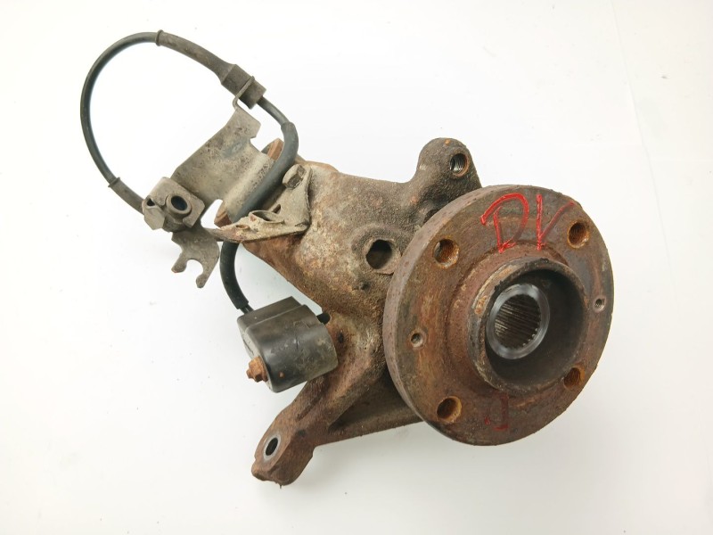 Recambio de mangueta delantera derecha para citroën xsara (n1) 2.0 hdi 109 referencia OEM IAM   