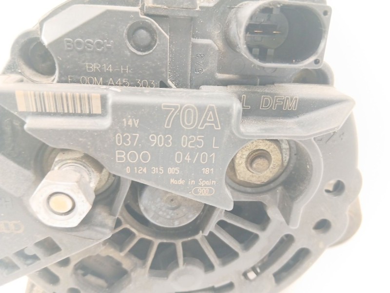 Recambio de alternador para seat ibiza ii (6k1) 1.4 i referencia OEM IAM 037903025  