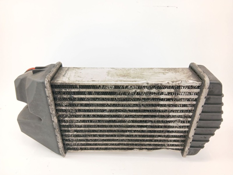 Recambio de intercooler para opel astra h station wagon (a04) 1.9 cdti (l35) referencia OEM IAM 13213402  