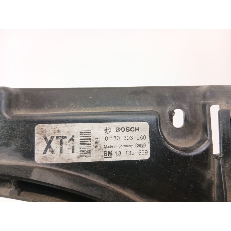 Recambio de electroventilador para opel astra h station wagon (a04) 1.9 cdti (l35) referencia OEM IAM 13132559  