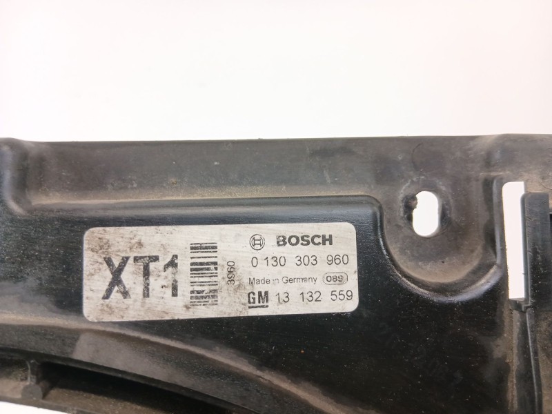 Recambio de electroventilador para opel astra h station wagon (a04) 1.9 cdti (l35) referencia OEM IAM 13132559  