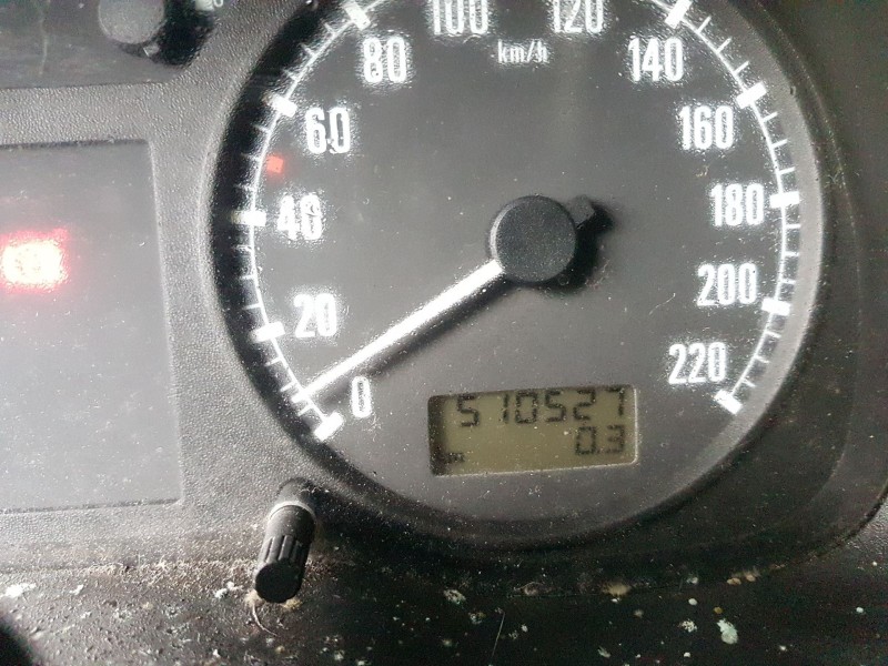 skoda octavia berlina (1u2) del año 1999