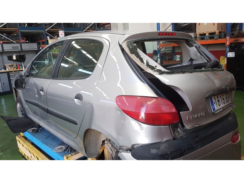 peugeot 206 hatchback (2a/c) del año 2001