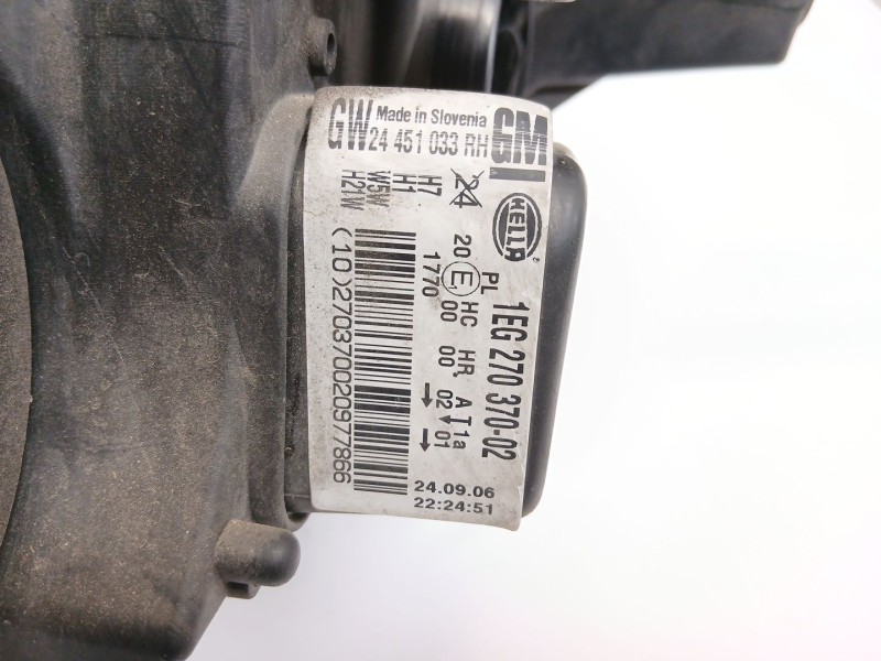 Recambio de faro derecho para opel astra h gtc (a04) 1.9 cdti (l08) referencia OEM IAM 24451033  