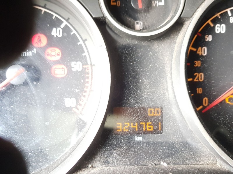 opel astra h (a04) del año 2004