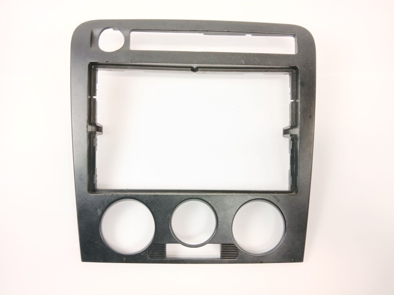 Recambio de consola central para seat ibiza iii (6l1) 1.9 tdi referencia OEM IAM 6L1858063  