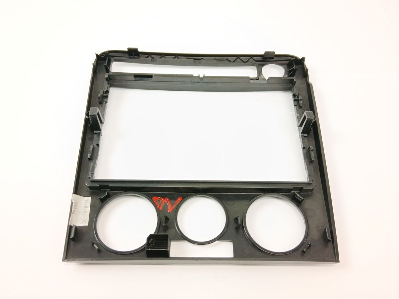 Recambio de consola central para seat ibiza iii (6l1) 1.9 tdi referencia OEM IAM 6L1858063  