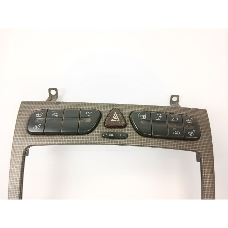 Recambio de consola central para mercedes-benz clase c (w203) c 220 cdi (203.006) referencia OEM IAM A2036807439  