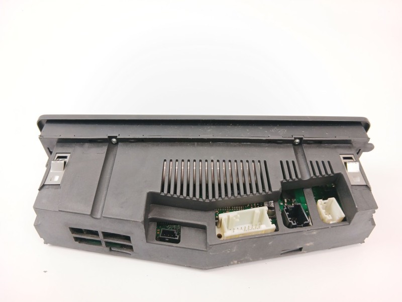 Recambio de mando climatizador para bmw 3 compact (e46) 320 td referencia OEM IAM 64116931601  