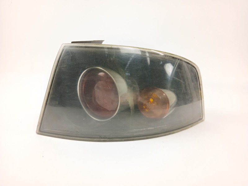 Recambio de piloto trasero derecho para seat ibiza iii (6l1) 1.9 tdi referencia OEM IAM 6L6945096  