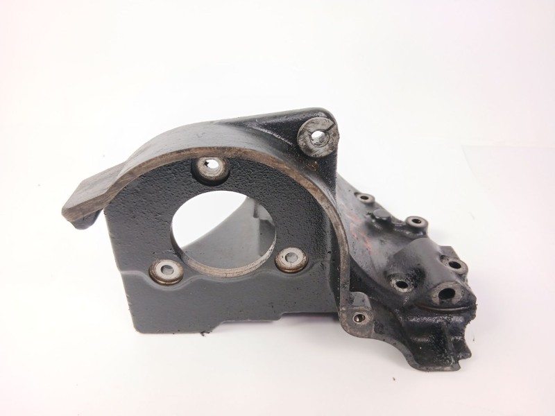 Recambio de soporte bomba inyeccion para citroën saxo (s0, s1) 1.5 d referencia OEM IAM   