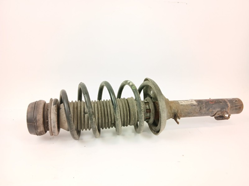 Recambio de amortiguador delantero derecho para skoda octavia berlina (1u2) 1.9 tdi referencia OEM IAM 1J0413031T  